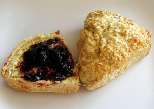 festive-irish-soda-bread-scones